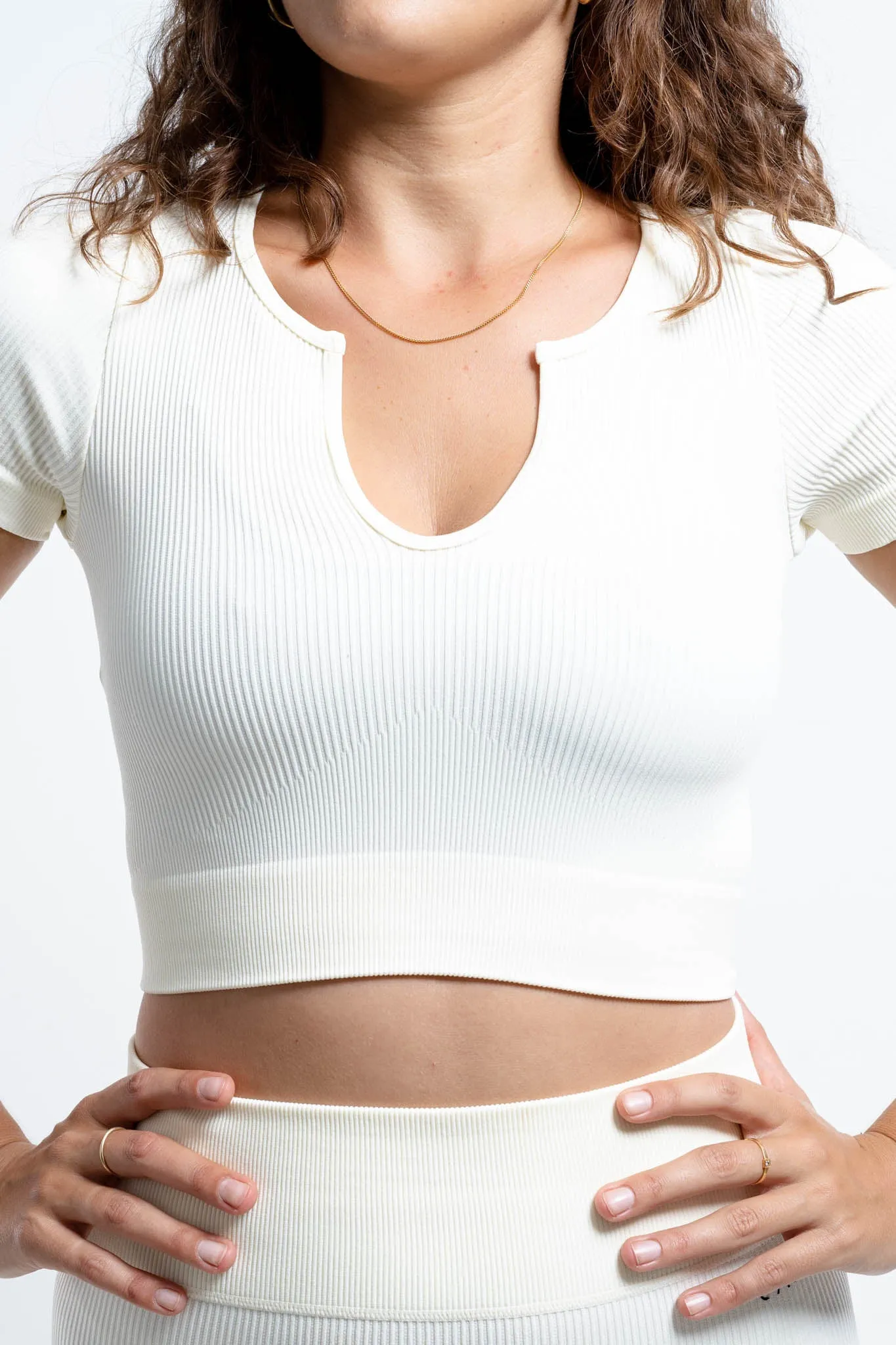 Athleisure V Neck Crop