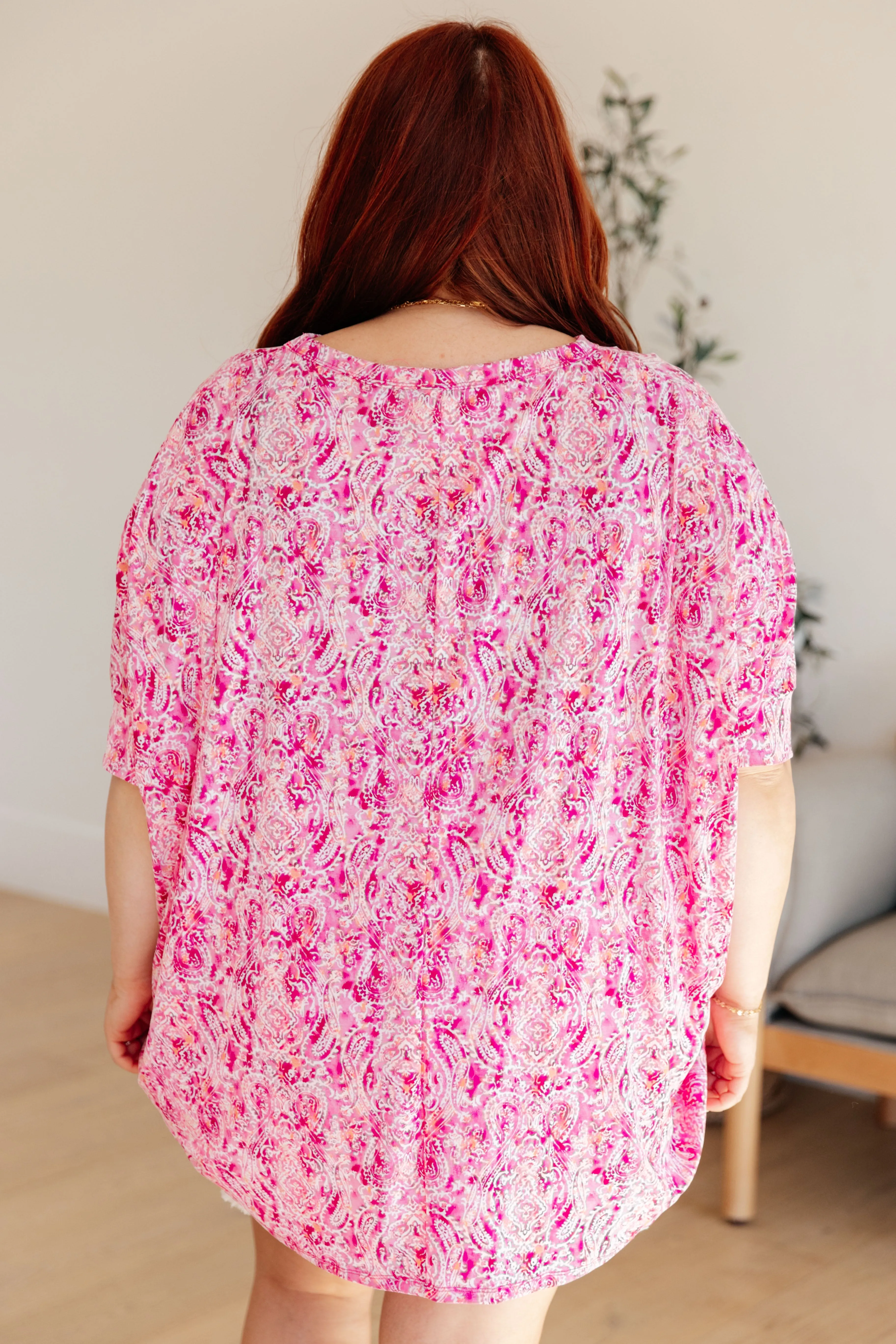 Essential Blouse in Fuchsia and White Paisley