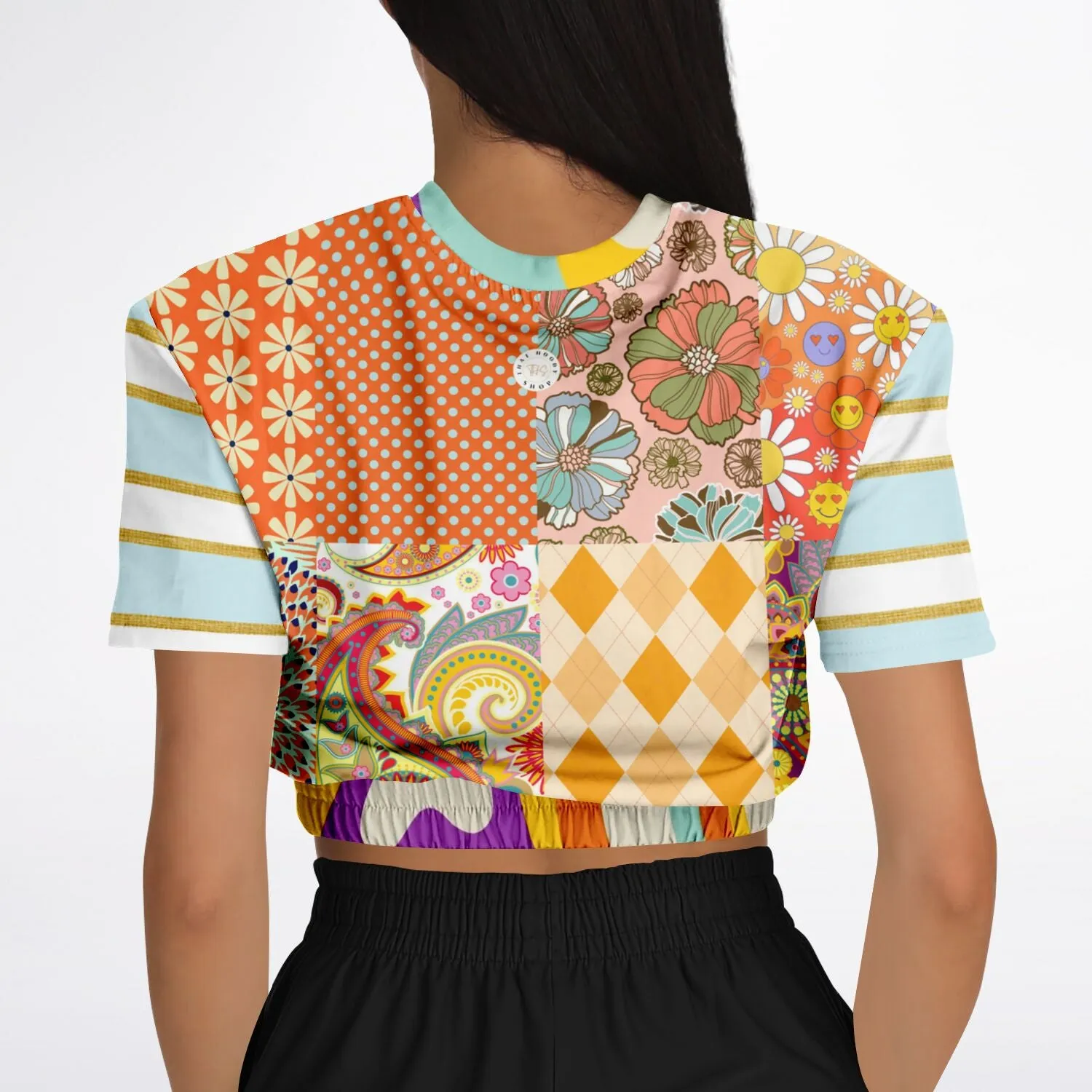 Happy Valley Retro Floral Patchwork Short Sleeve Cropped Eco-Poly Sweater