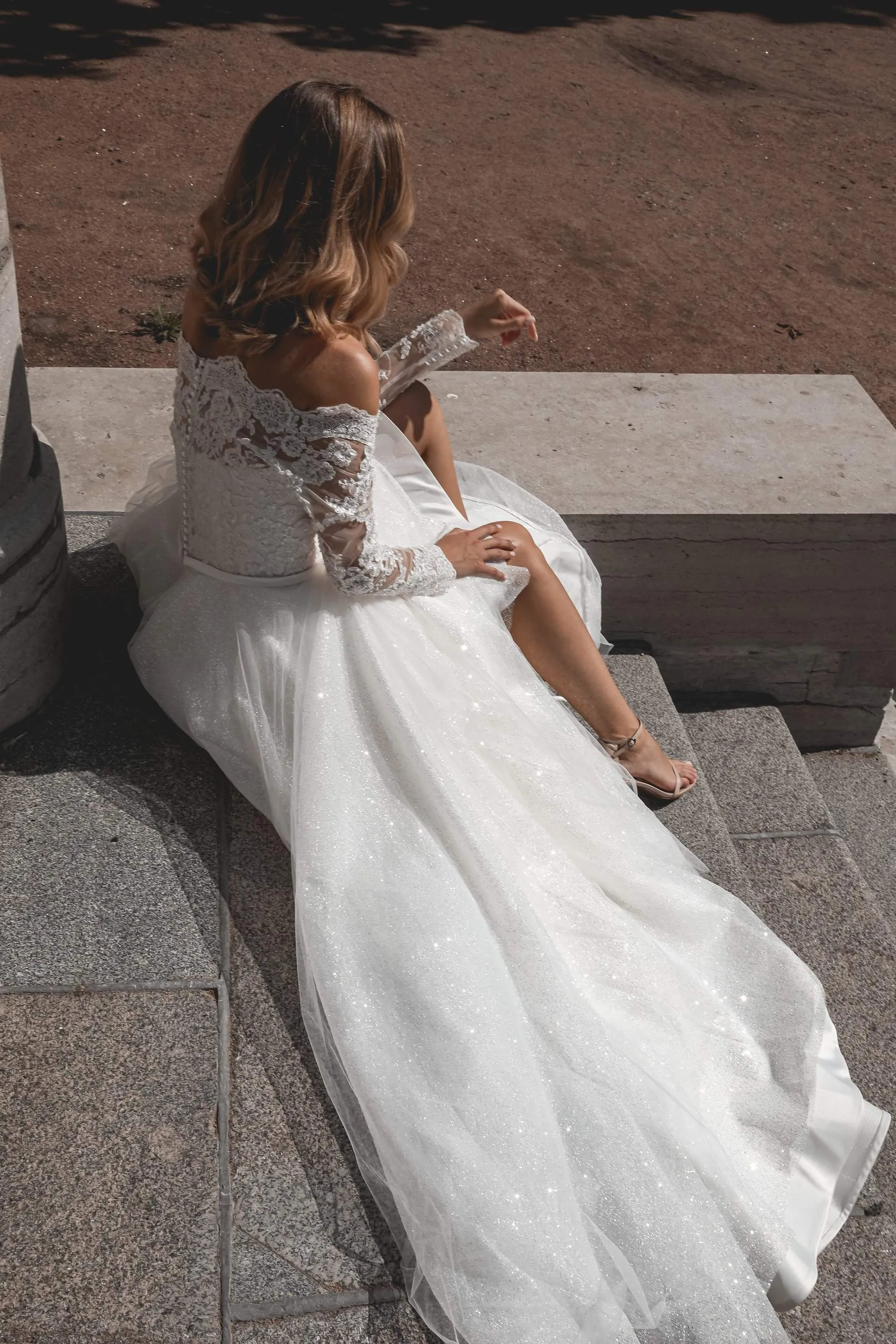 Lace off-the-shoulder Wedding Dress Olies