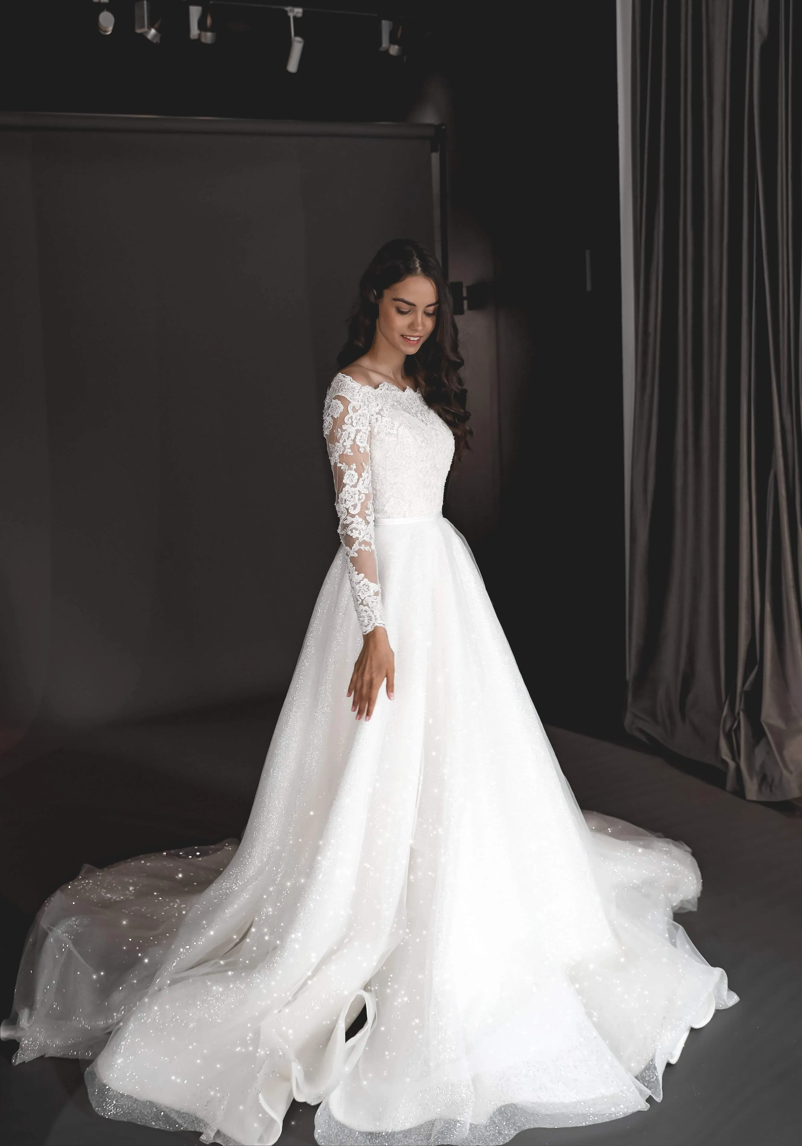 Lace off-the-shoulder Wedding Dress Olies