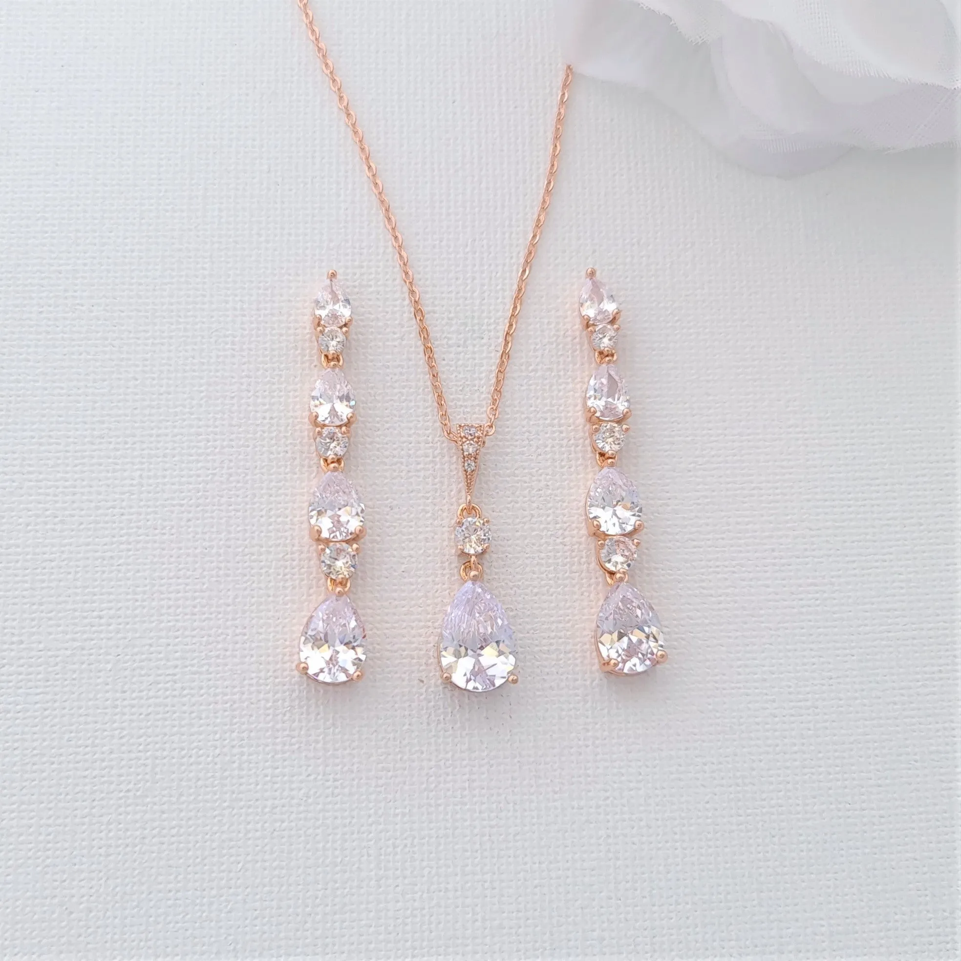 Slim Teardrop Jewelry Set for Brides- Hazel