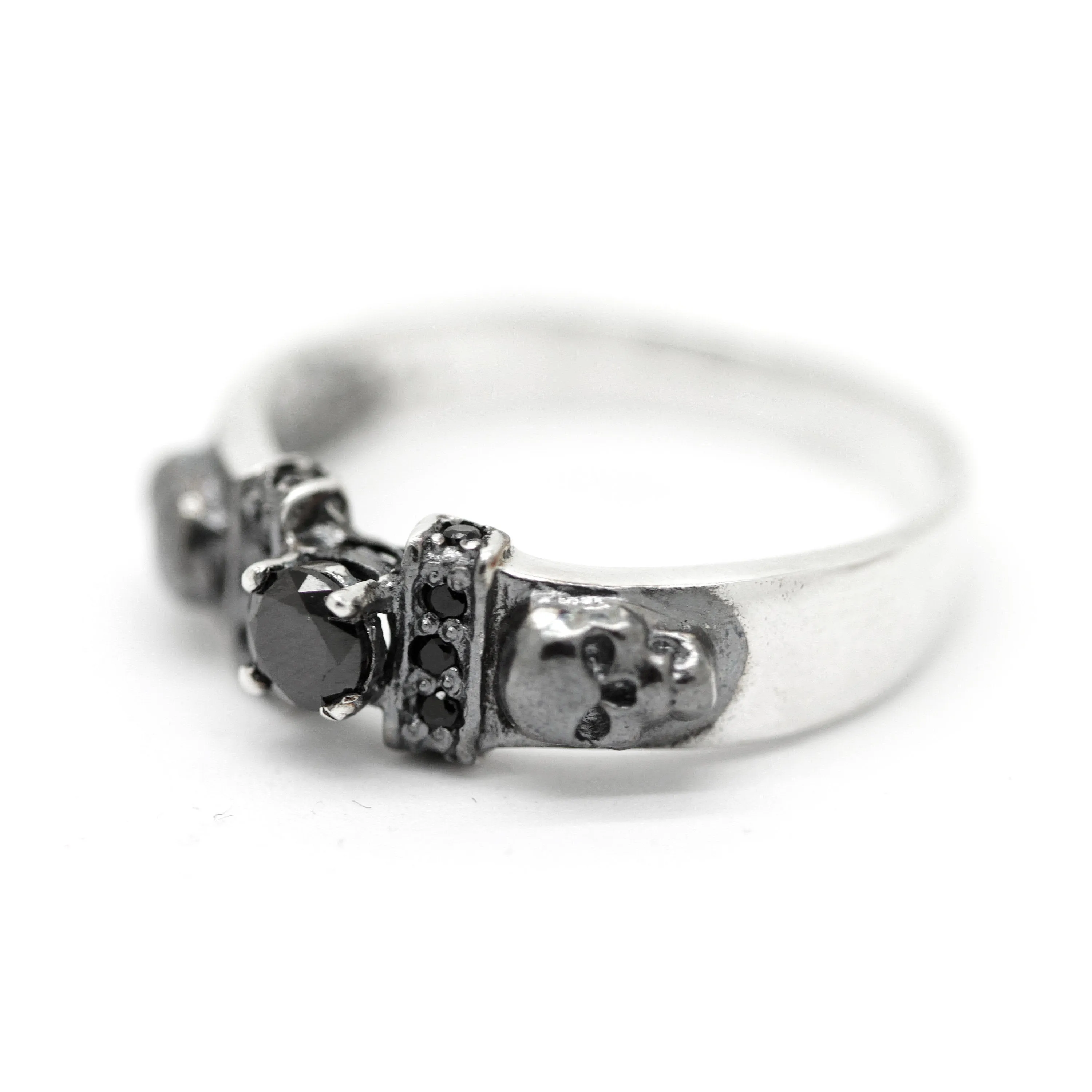 Sterling Silver Dark Gothic Skull Engagement Ring, Skull Wedding ring, Skeleton Simple Ring